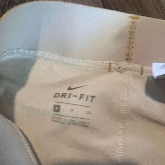 Nike Women's Pro Warm
7/8 Training Tights (Light
Cream/Gold small - Picture 5 of 11